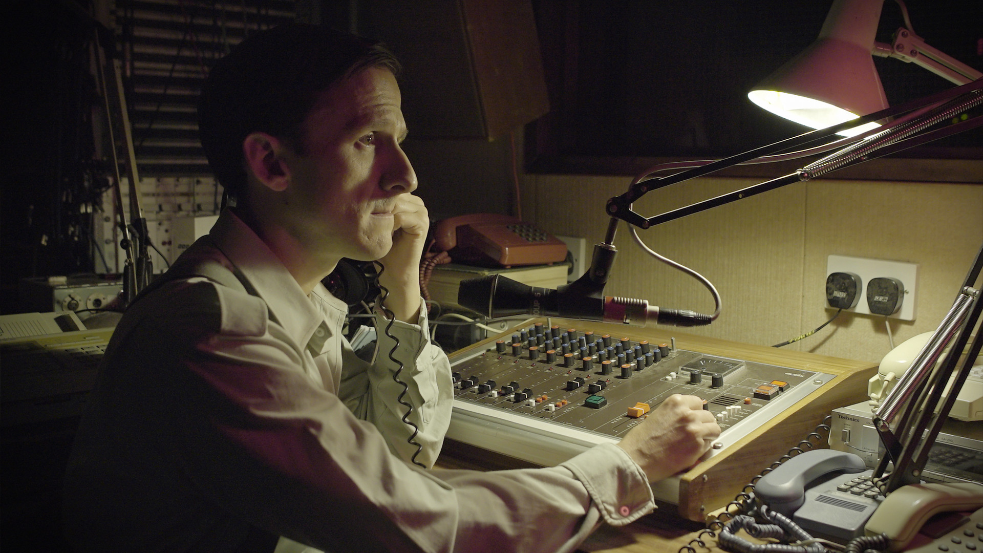 《地堡 The Bunker》Switch中文版NSP下载 – 含1.0.1补丁插图2